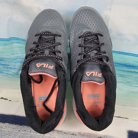 Fila Trainer WOMENS 6.5 - Picture 6 of 8